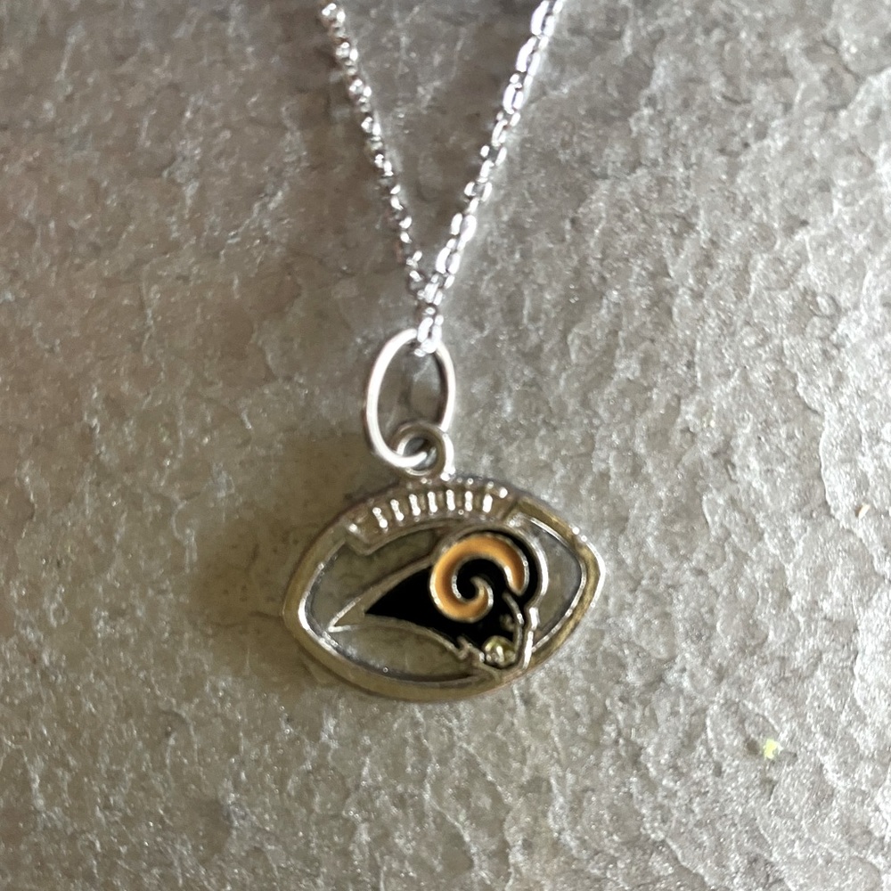 Los Angeles Rams necklace new